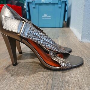 Size 8 heels $8 each or bundle deal for$16